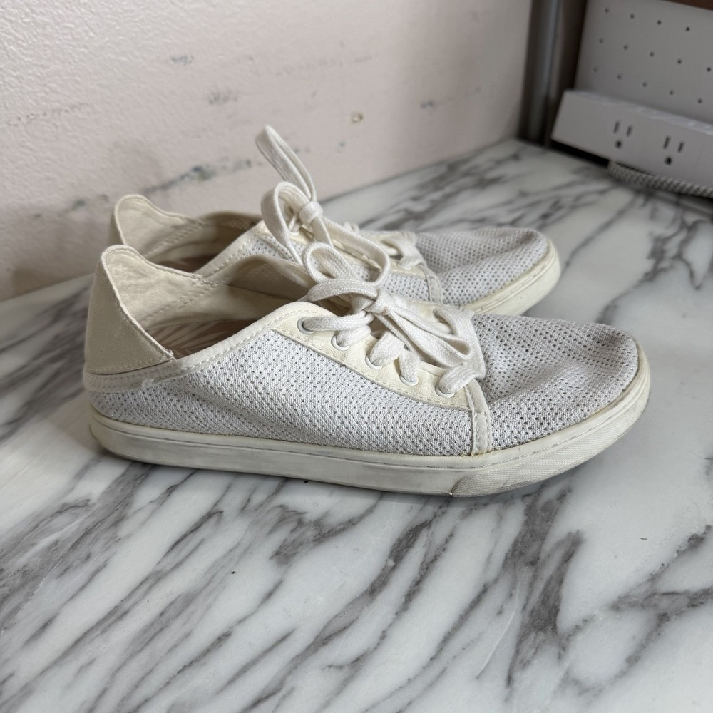 OluKai Pehuea Li Women's Size 6 Lightweight Tennis Sneakers White Lace Up Mesh